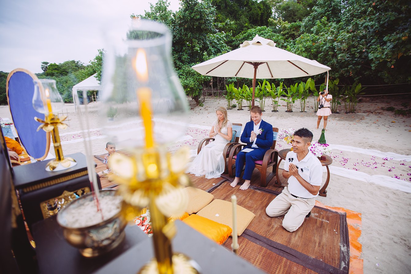 heiraten-koh-lanta-buddhistische-hochzeit-strand_0055