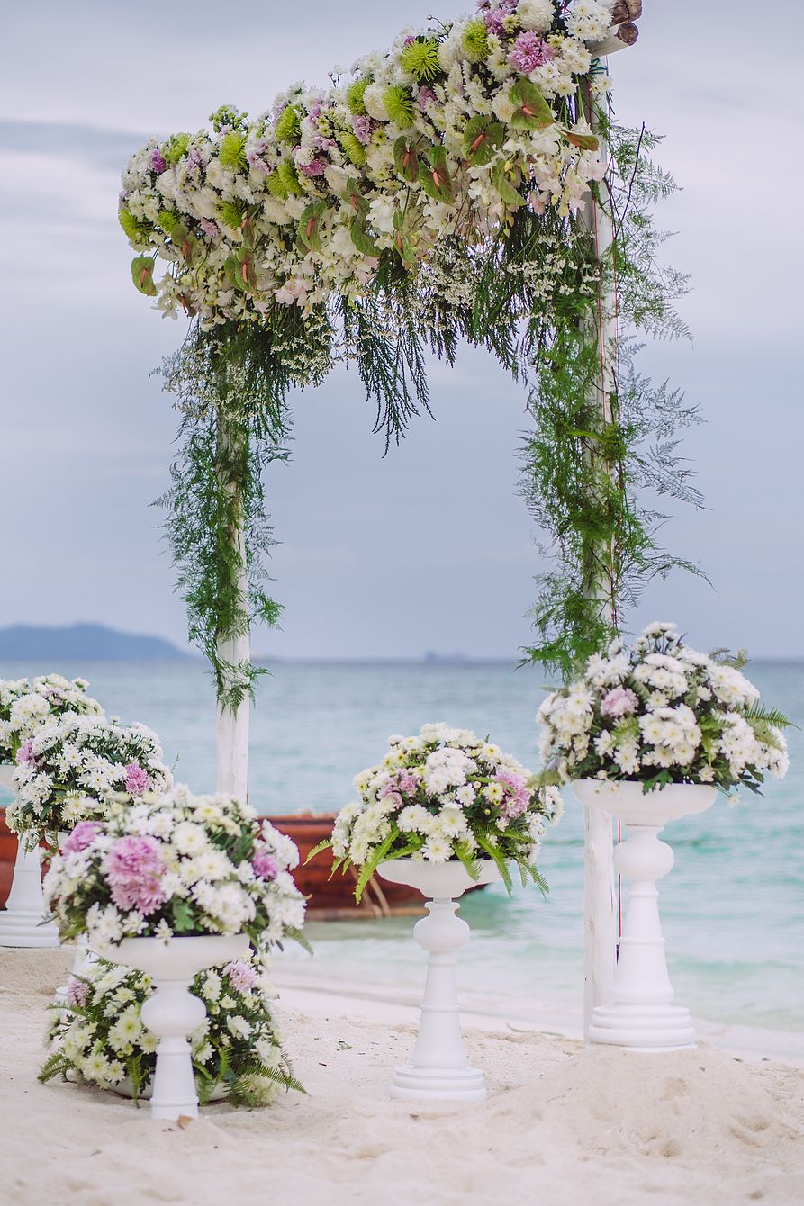 Heiraten in Thailand - Die Hochzeitsdekoration der Strandhochzeit auf Koh Lipe