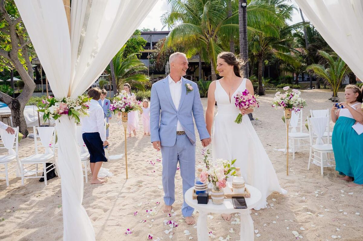 Wedding Ceremony at New Star Beach Resort Koh Samui