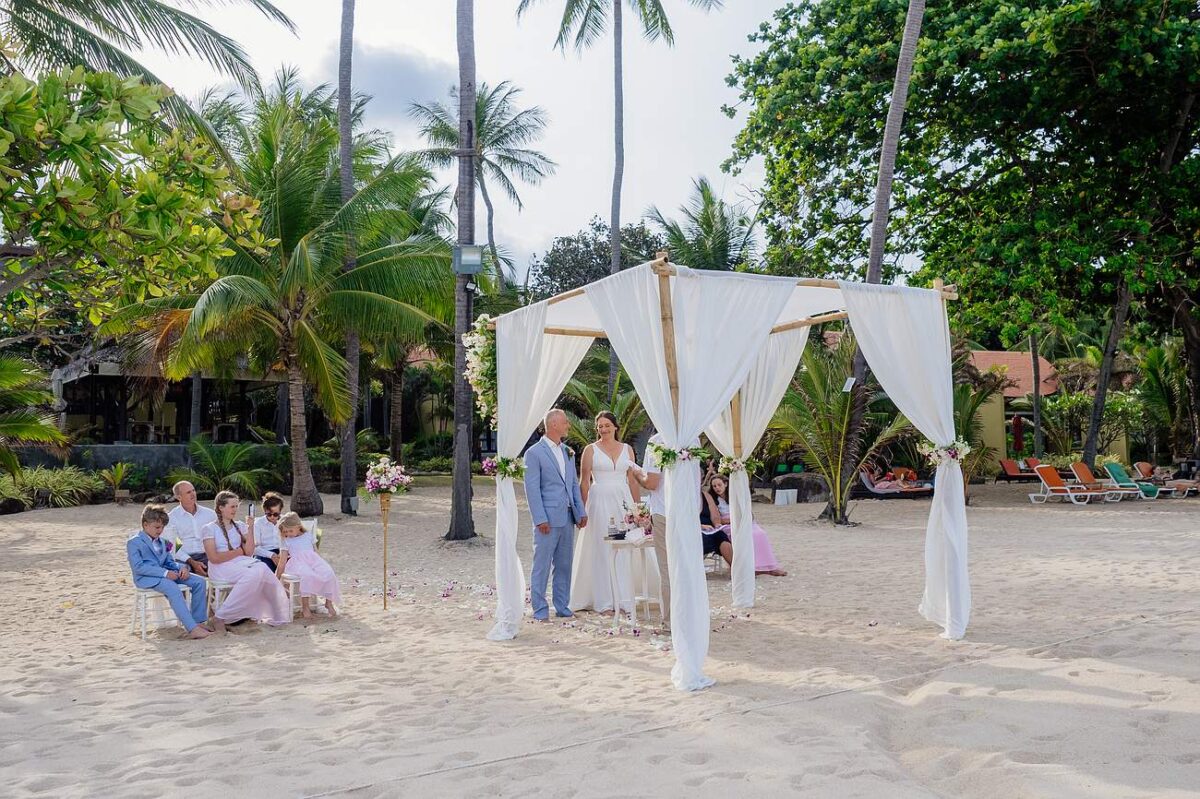 Intimate Wedding at New Star Beach Resort Koh Samui