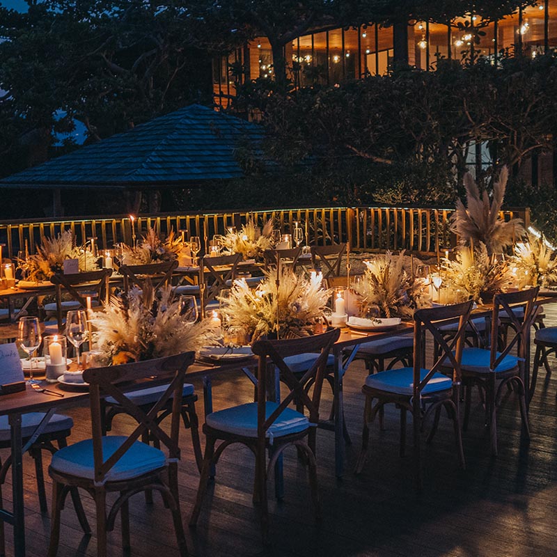 Riess Wedding Koh Samui: Romantic Dinner Table decoration Riess Wedding Koh Samui: Romantic Dinner Table decoration